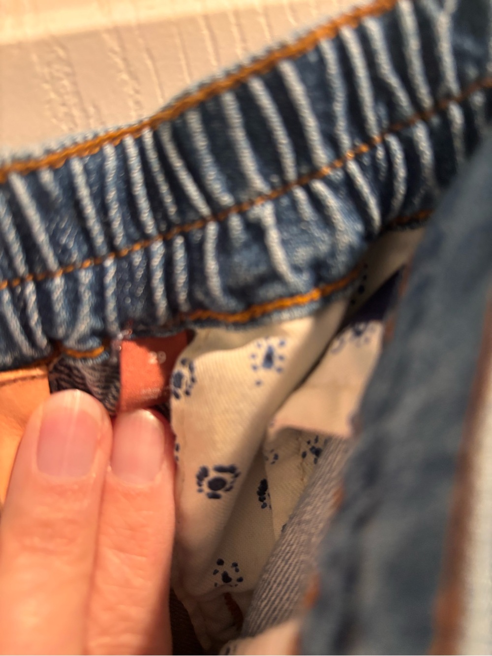 Anthropologie Pilcro Light Blue Distressed Boyfriend Jogger Tie at Ankle Jeans - Picture 9 of 16
